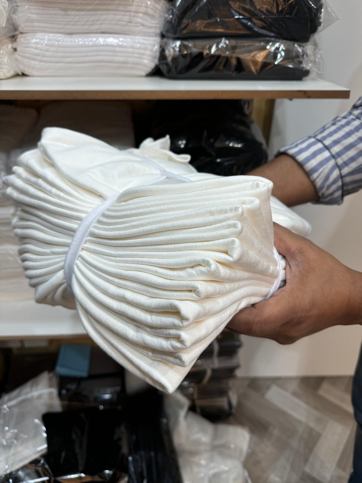 حجاب قطن دبل سترج قصير (اوف وايت) (١٢ حبه)